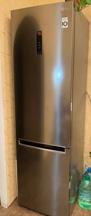 Продам холодильник LG509