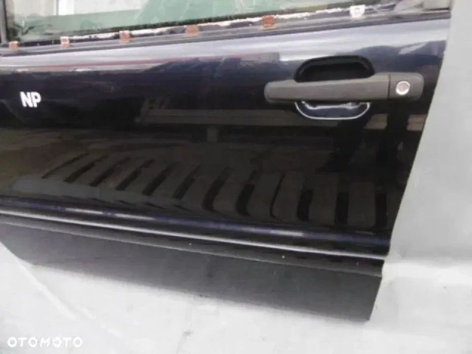 mercedes ml w163 lift 01-05 drzwi przednie lewe przód szyba