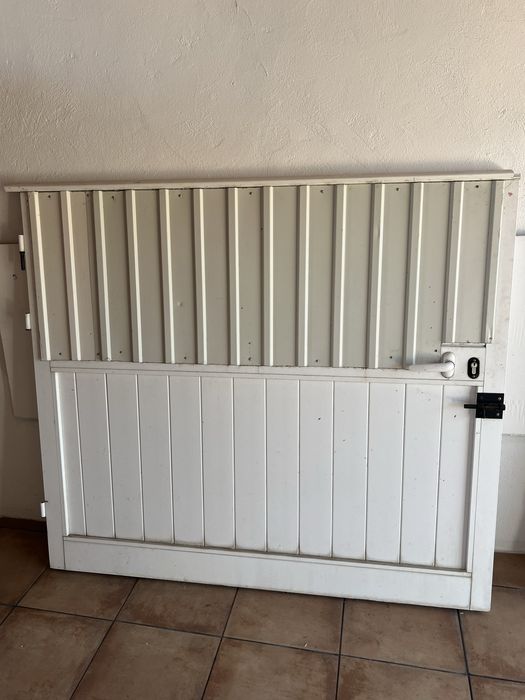 Portao aluminio branco