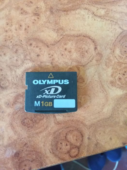 Продам карту пам'яті OLYMPUS xD- Picture Card