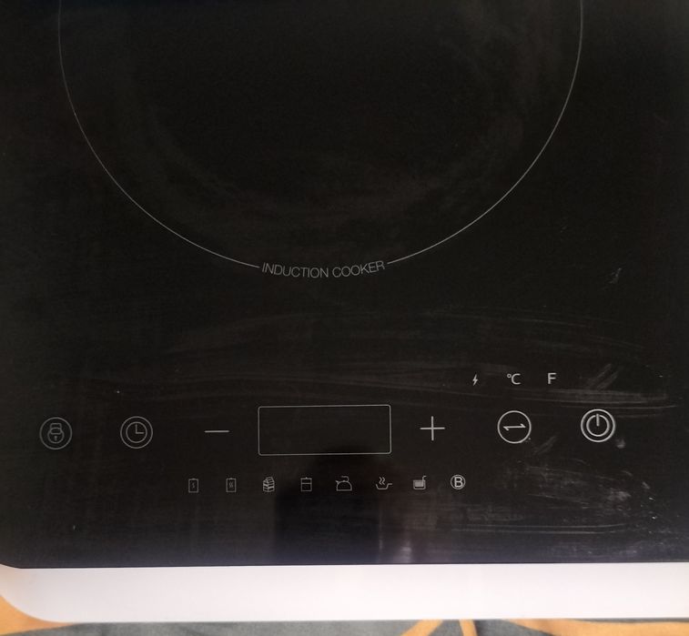 Kuchenka indukcyjna podwójna