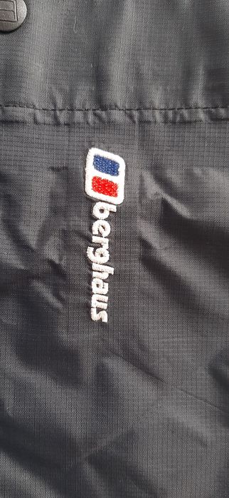 Оригинальные, мембранные спортивные штаны berghaus AQUA FOIL.