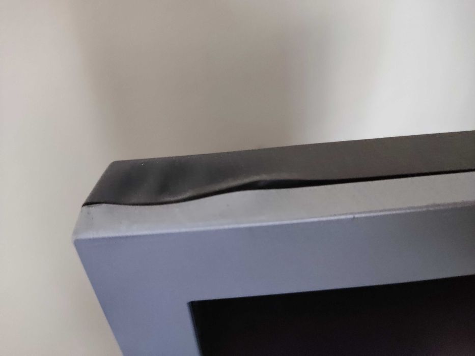 Монитор 17" BenQ FP72G+D. Б/У. Хороший. Повреждена верхняя рамка.