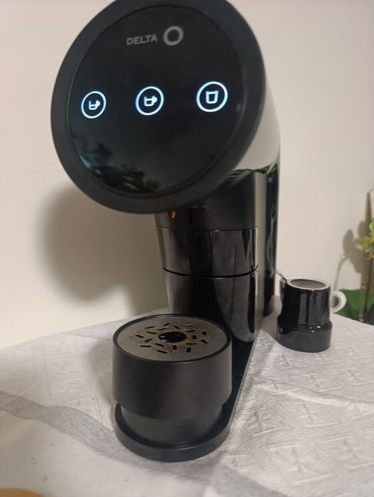 Máquina de café delta Q