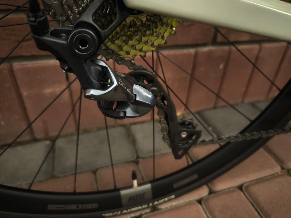 Rose xlite 04 ultegra  ostre koło rower szosowy