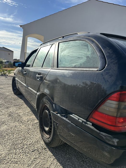 Venda de Mercedes-Benz C180