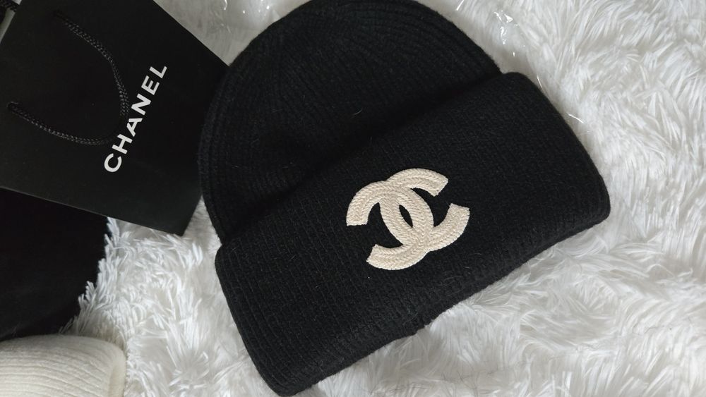 Czarna chanel zimowa damska czapka nowa
