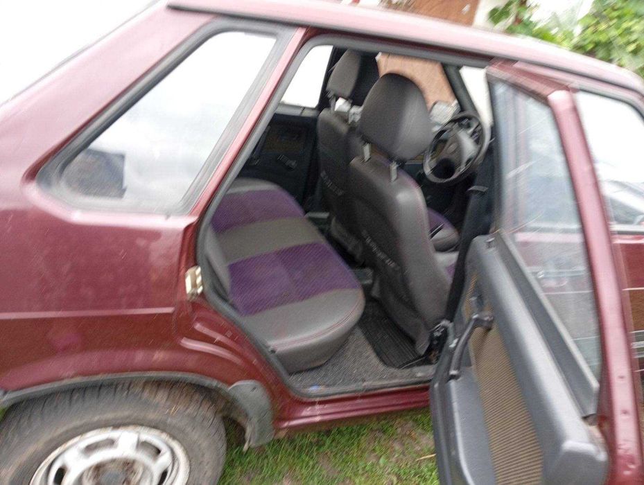 Продам ВАЗ 2199 2007 рік 1.5 бензин