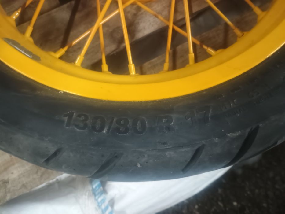 Felgi z oponami  Suzuki Dr 650 SE