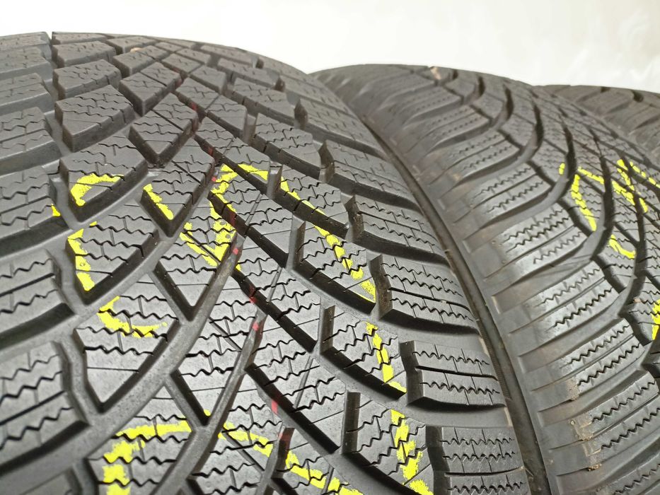 Bridgestone Blizzak LM005 215/50/19 2024rok 93T 2*8mm 2*7,8mm (4823)