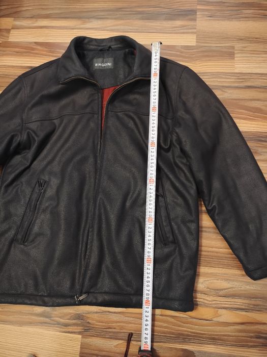 Продам Куртку  Biaggini