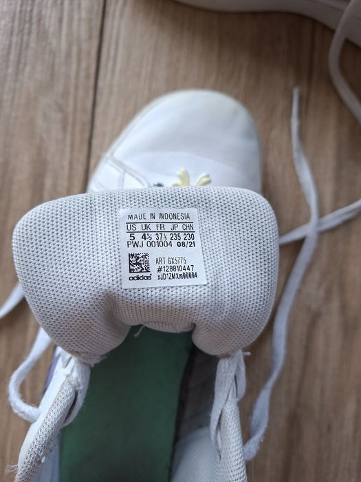 Adidasy dziewczęce 37