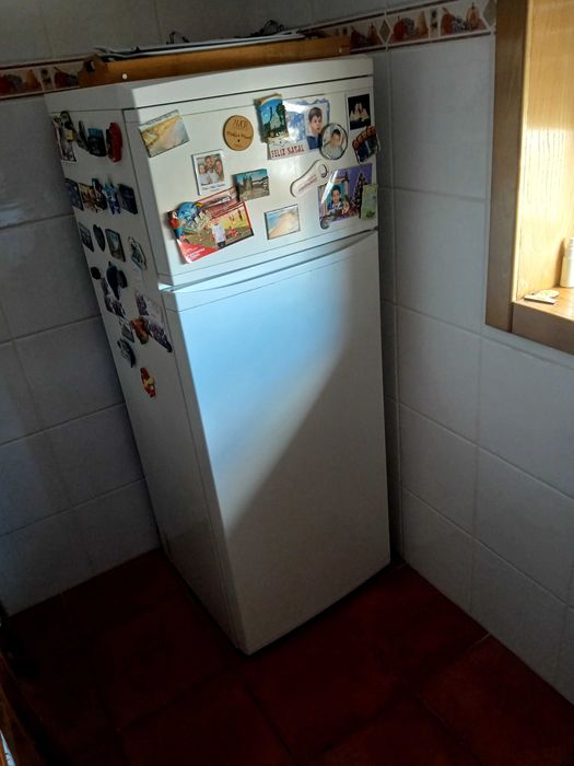 Figorífico em bom estado