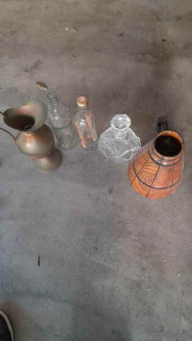 Garrafas e jarros  antigas
