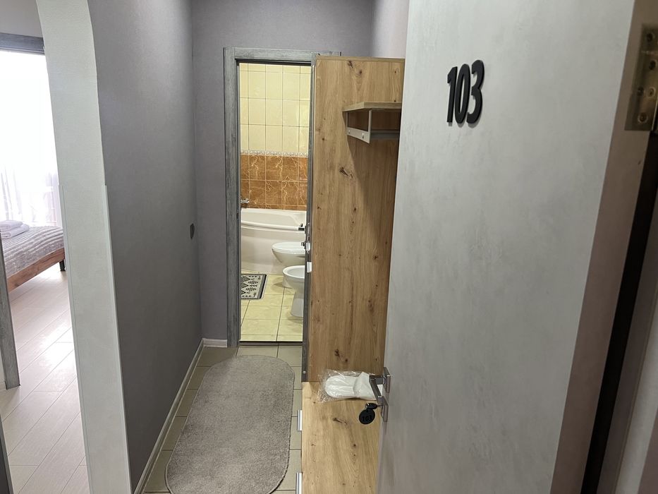 Готель УБатька вільні номери з кухнею БЕЗ ВІДКЛЮЧЕНЬ ЕЛЕКТРОЕНЕРГІЇ!