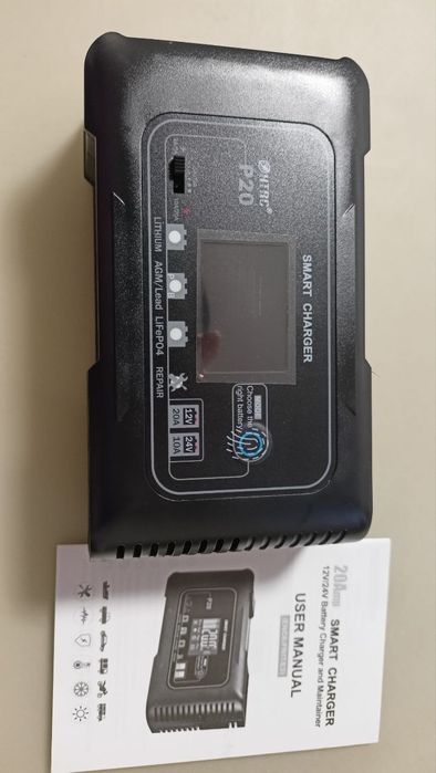 Зарядний автоматичний пристрій HTRC p 20A.