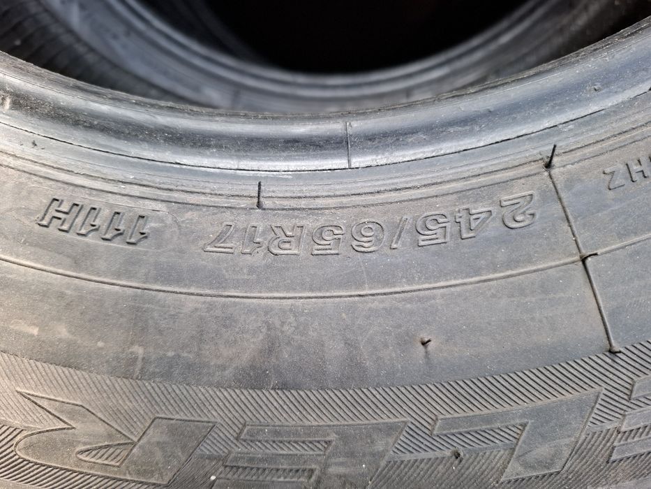 Opony letnie Bridgestone 245/65/R17