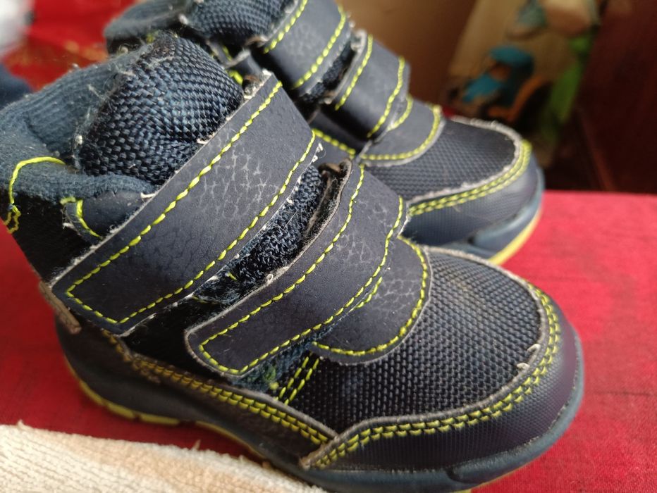 Ботинки размер 21