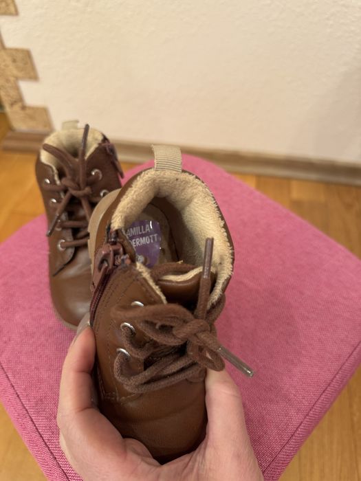 Черевики . Ботінки  h&m 22 розмір