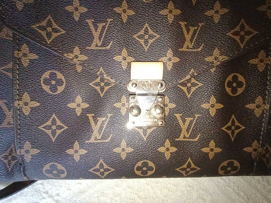 Torebka Vuitton hobo metis