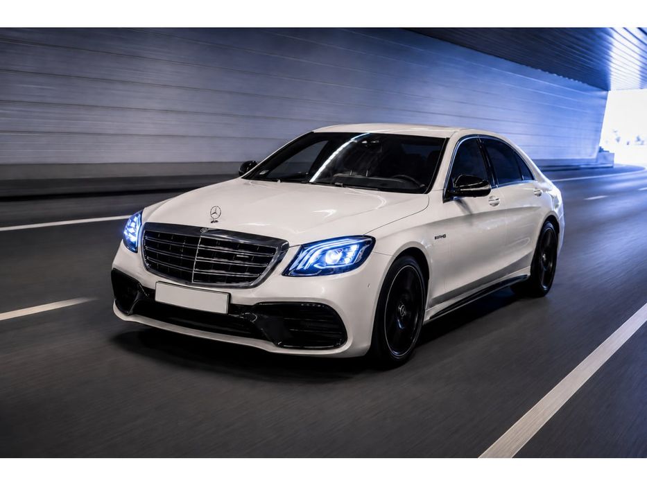 Mercedes S-сlass W222 2013-2022 рр. Решітка радіатора AMG З NightVision