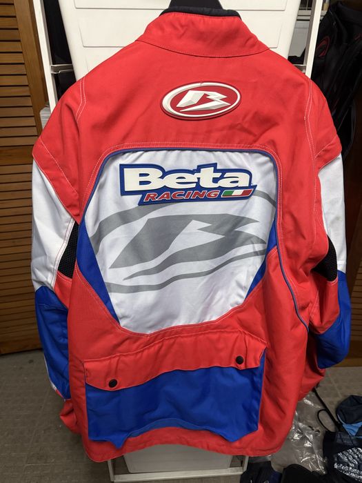 Casaco Beta Racing oficial