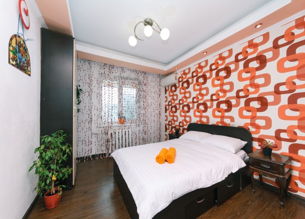 Посуточно 2 ком. Оболонь. 5 мин м. Минская. ОПТИМАЛЬНЫЙ ВАРИАНТ !