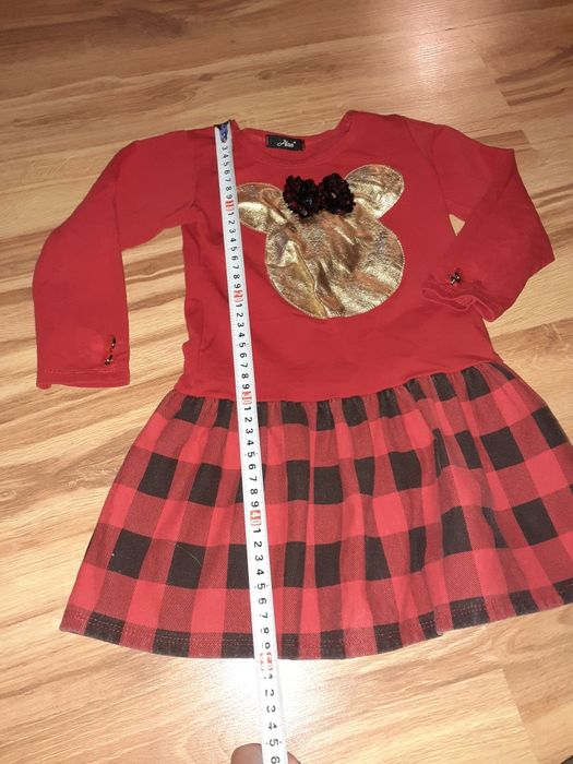 świateczna sukienka, myszka miki, czerwona sukieneczka