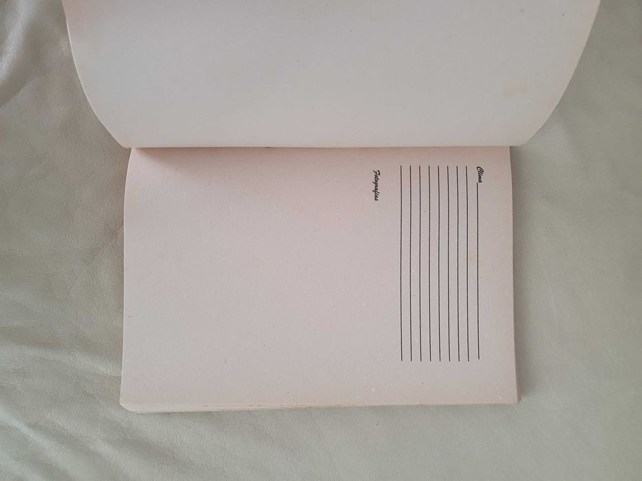 O Livro das Viagens para escrever as viagens - Nunca Usado