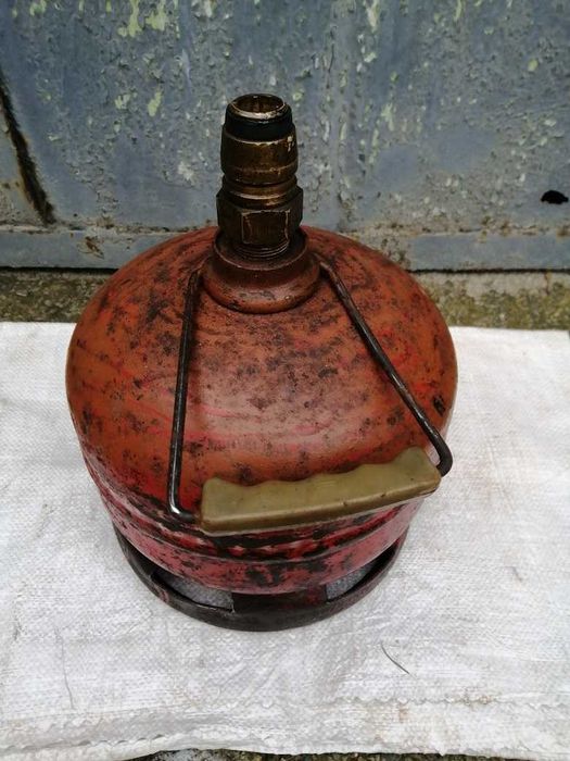 газовый баллон, печки.