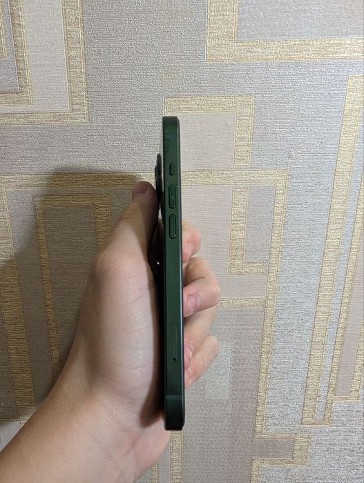 ‼️Гарний стан ‼️ IPhone 13 (256gb)