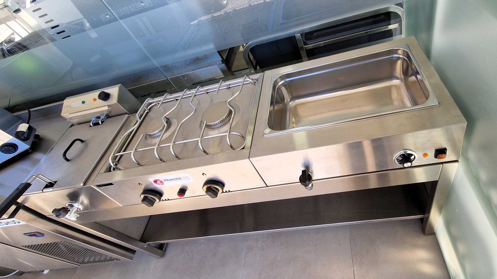 Conjunto completo – fritadeira, fogão, banho maria e móvel de apoio