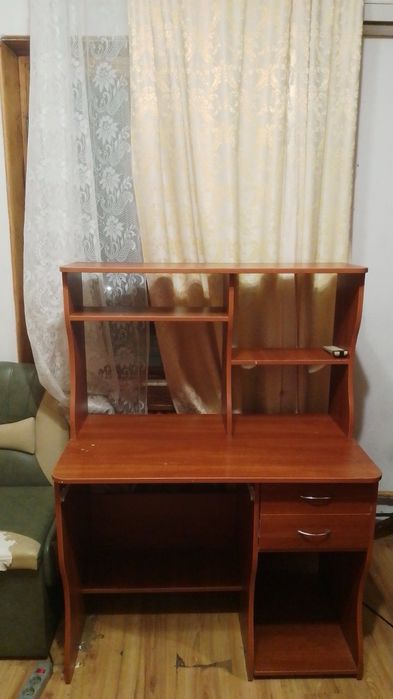 здається кімната без хазяїв,метро Вирлиця