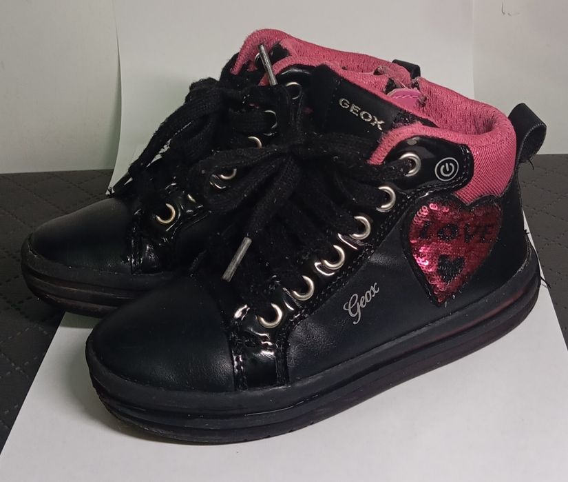 Buty dla dziewczynki Geox