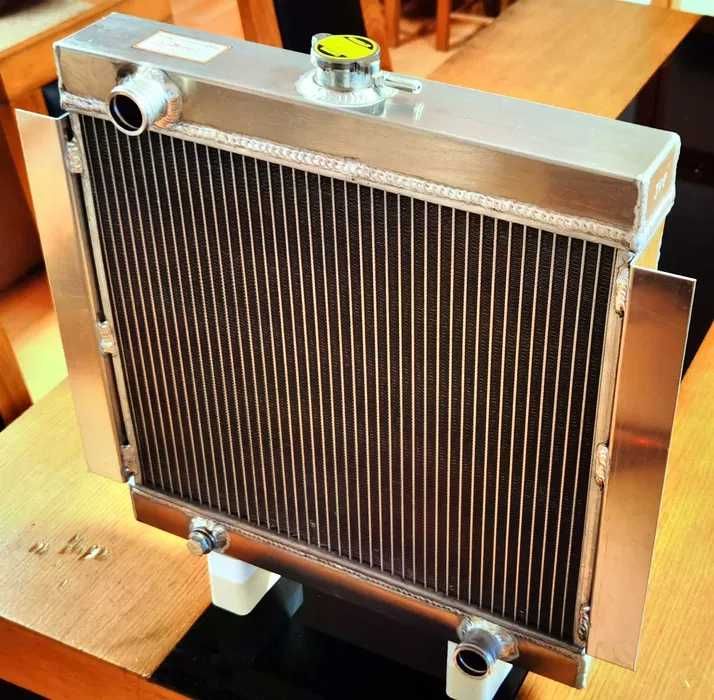 Radiador Ford Escort MK1 e MK2, Capri motor RS2000 desde 1968 até 1980