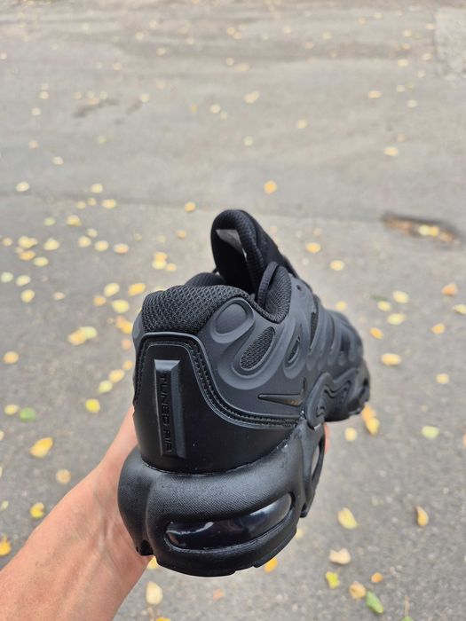 Кросівки  оригінал Nike Air Max Plus Tn