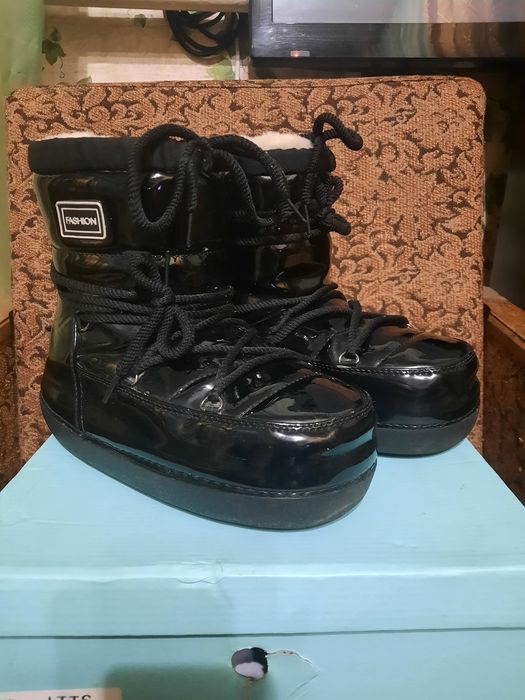 Сапожки зимні 39 р.