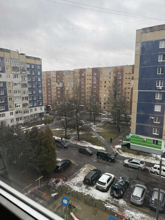 Продаж 3-кімнатної квартири на Сихові просп. Червоної Калини (Шувар)