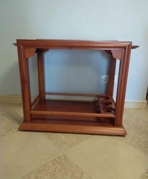 Mesa de jantar 190x108 cm + 4 cadeiras e carrinho bar