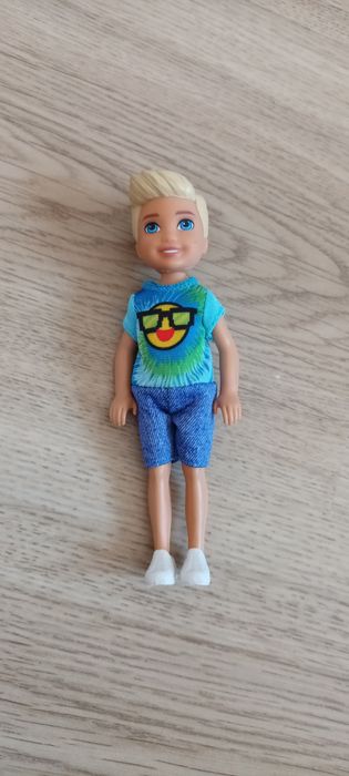 Lalka Barbie Chelsea chłopiec.
