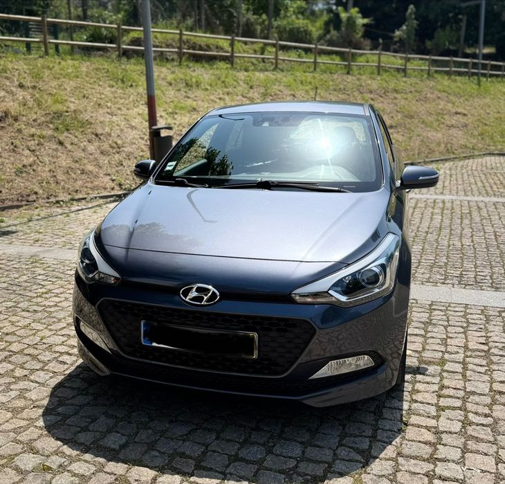 Hyndai I20 em excelente estado.