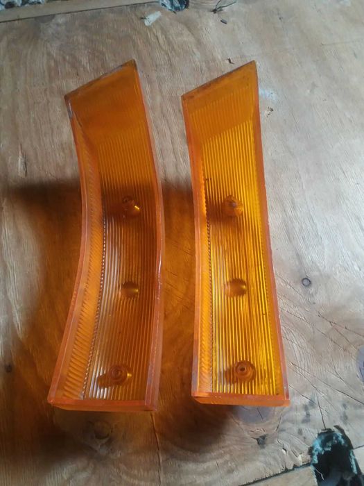 ГАЗ - 21 задній ліхтар