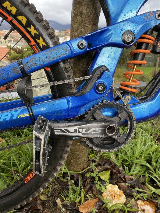 Bicicleta Downhill Gt Fury Team