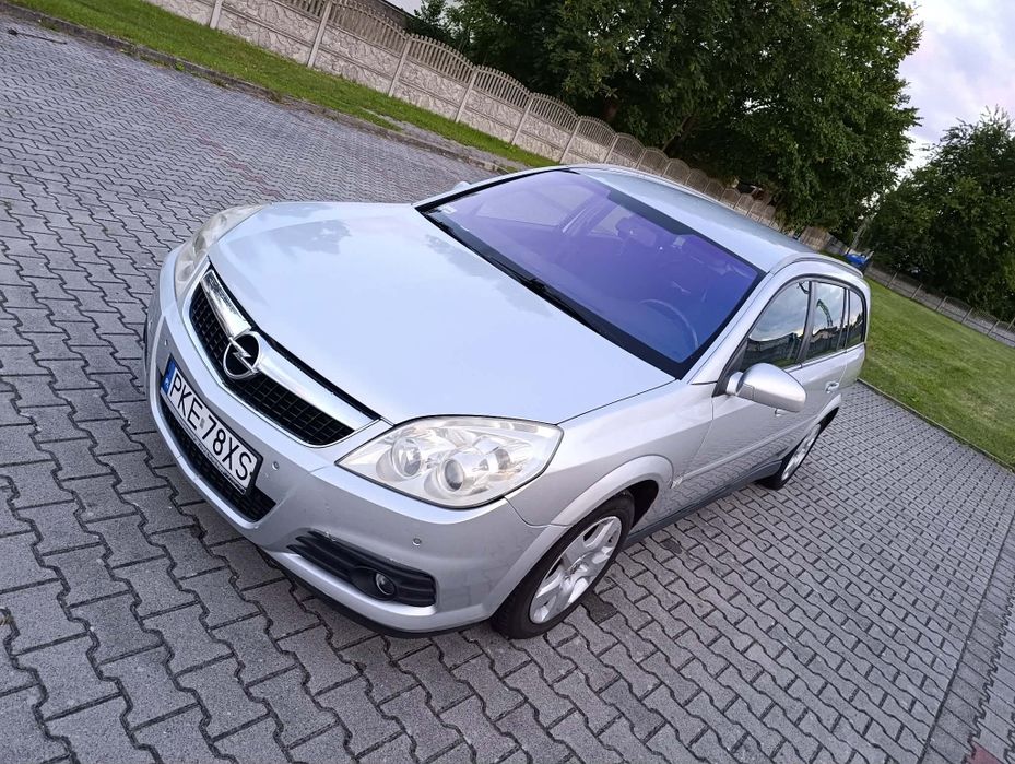Opel Vectra C Kombi LIFT ! 1.9 CDTi 150 KM ! Automat ! Zadbana ! Bez rdzy !