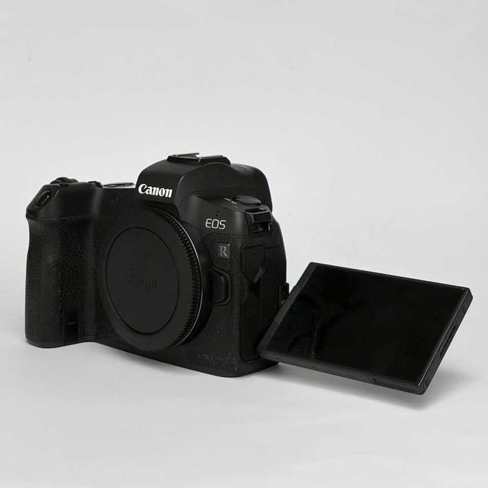 Canon EOS-R Canon R body, przebieg <88.000