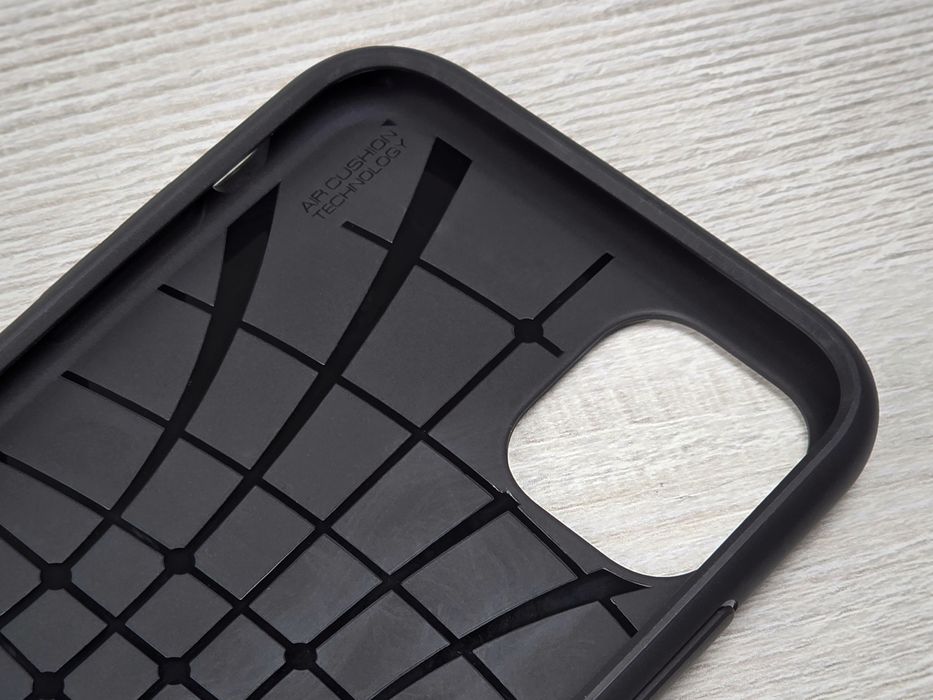 НОВИЙ • Протиударний чохол Spigen Core Armor Matte Black для iPhone 11