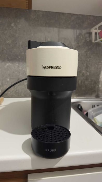 Máquina Nespresso Café Vertuo c/ Cápsula Reutilizável