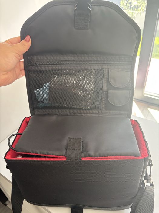 Canon EOS 2000D com acessório