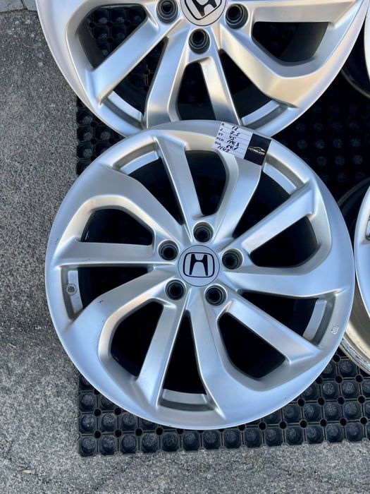 Диски 5/114.3 R18 Honda, Akura