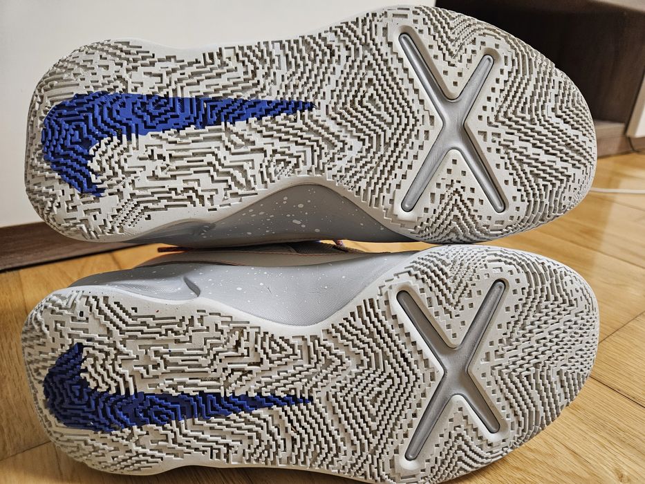 Nike team hustle D 37.5